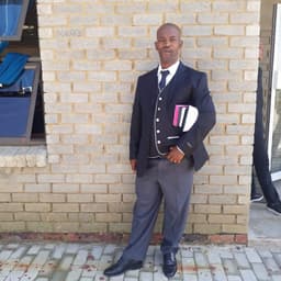 Hloniphani Mayeza