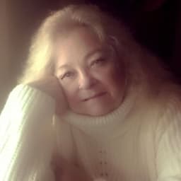 Stella Lawrence