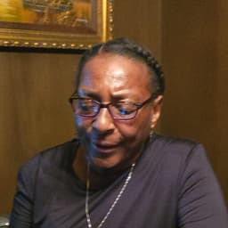 Sandra Collins