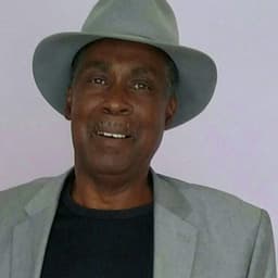 larry mckinnon