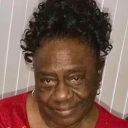 Mae William